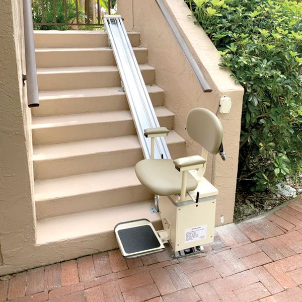 Harmar Summit 350OD Outdoor Stair Lift